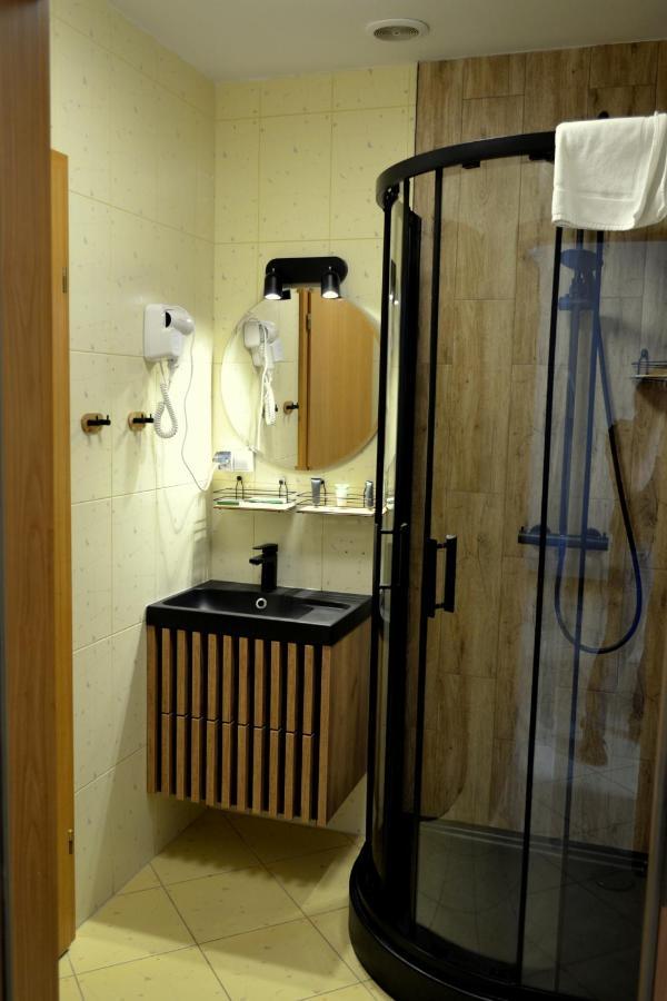 Hotel Piast Nysa Luaran gambar