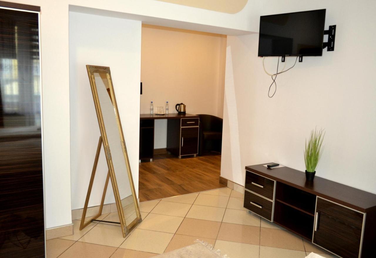 Hotel Piast Nysa Luaran gambar