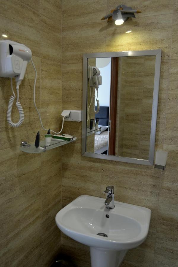 Hotel Piast Nysa Luaran gambar